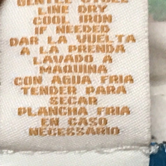 Love on Tap Chiffon Sleeveless Button Down‎ - Picture 4 of 4